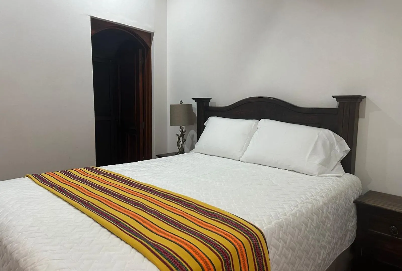 Casa Dos Tierras Hotell Antigua Guatemala